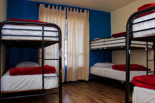 Samesun Hollywood & Hostal *