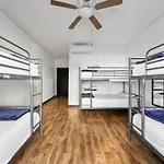 Samesun Hollywood Hotel & Hostel